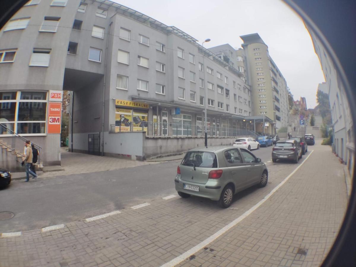 3030 Jana Spychalskiego 32 - Tanie Pokoje W Apartamencie - Samodzielne Zameldowanie - Self Check In Posen Exterior foto