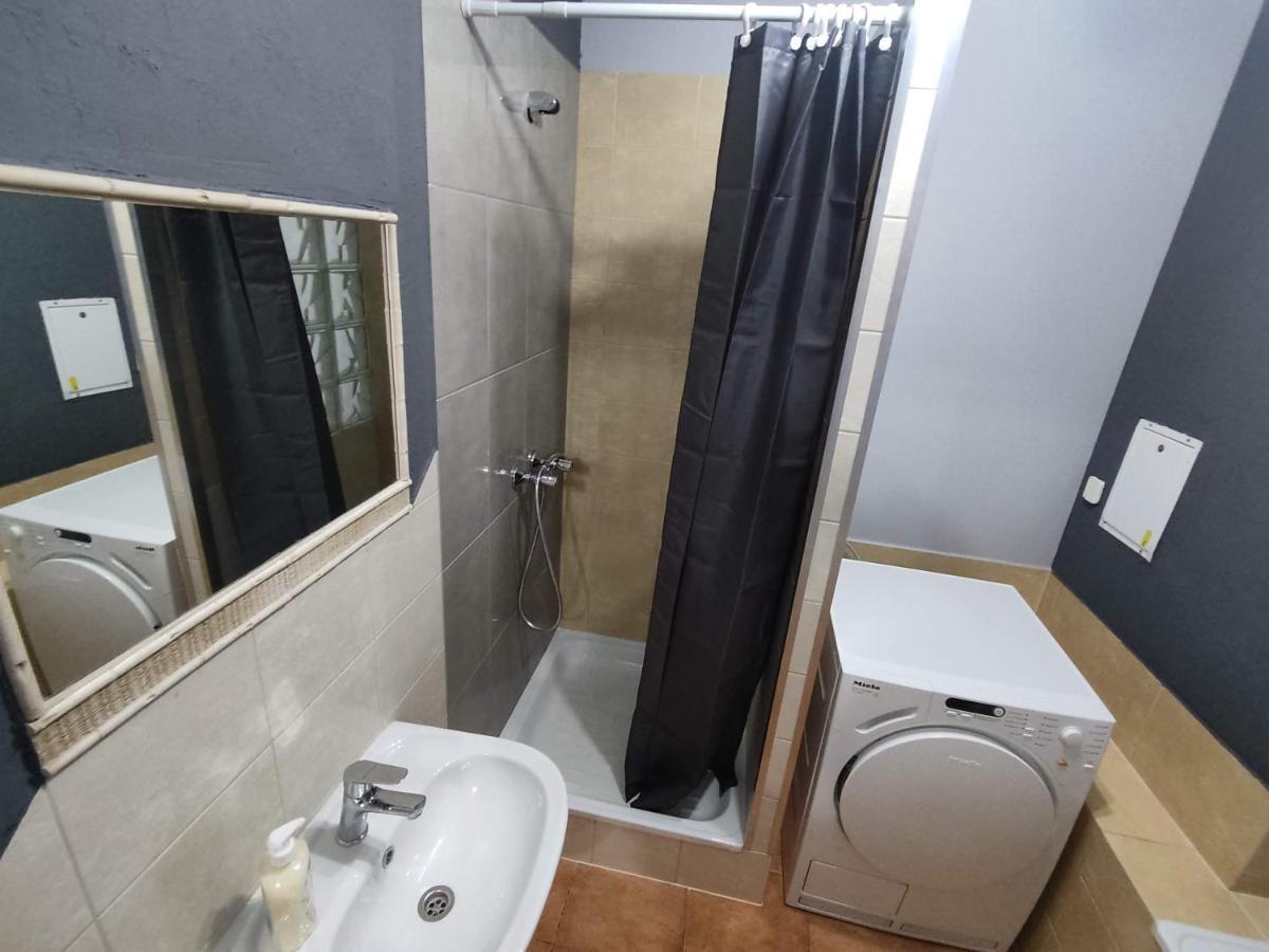 3030 Jana Spychalskiego 32 - Tanie Pokoje W Apartamencie - Samodzielne Zameldowanie - Self Check In Posen Exterior foto